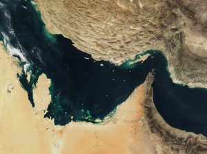 خلیج فارس چند کیلومتر است؟