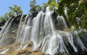 آبشار زرد لیمه کجاست؟
